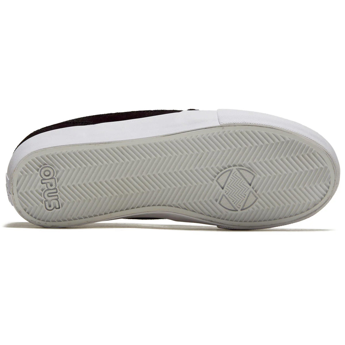 Standard Low - Black / White