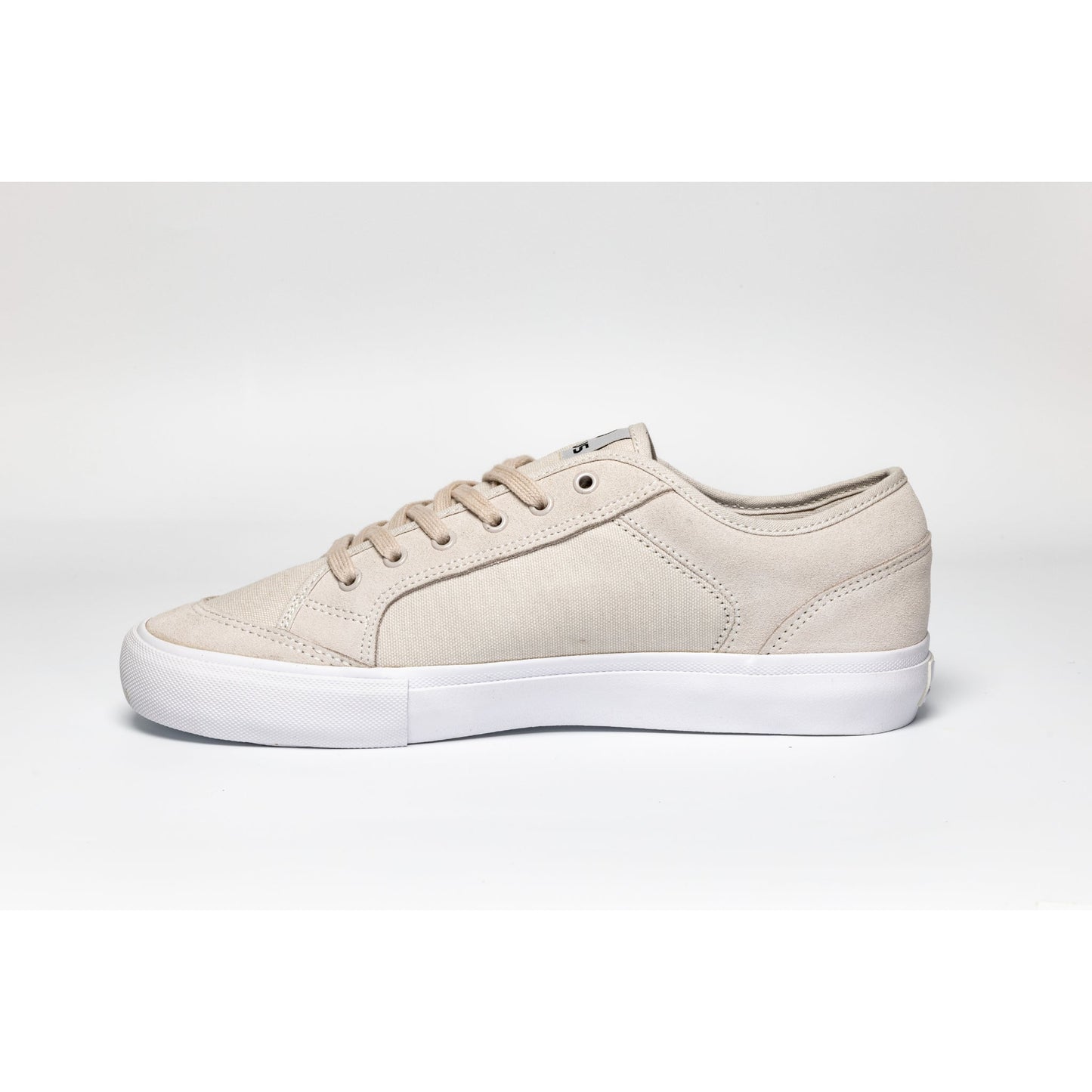 Courtside Low - Cream / White